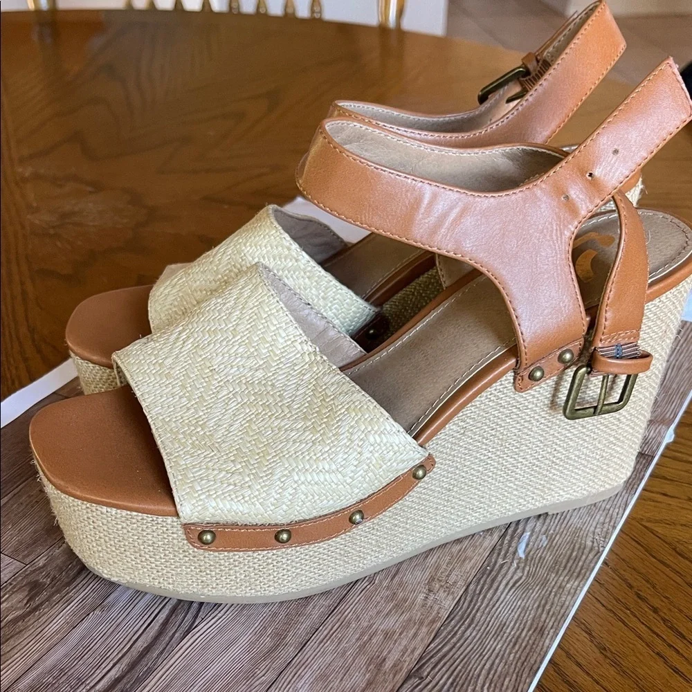 Soda Tan and Natural Platform Wedge Sandals